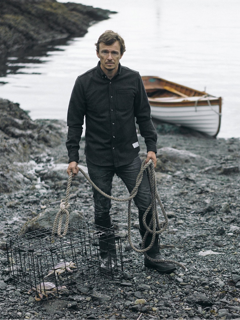 Anian Modern Melton Wool Shirt - Charcoal - Small